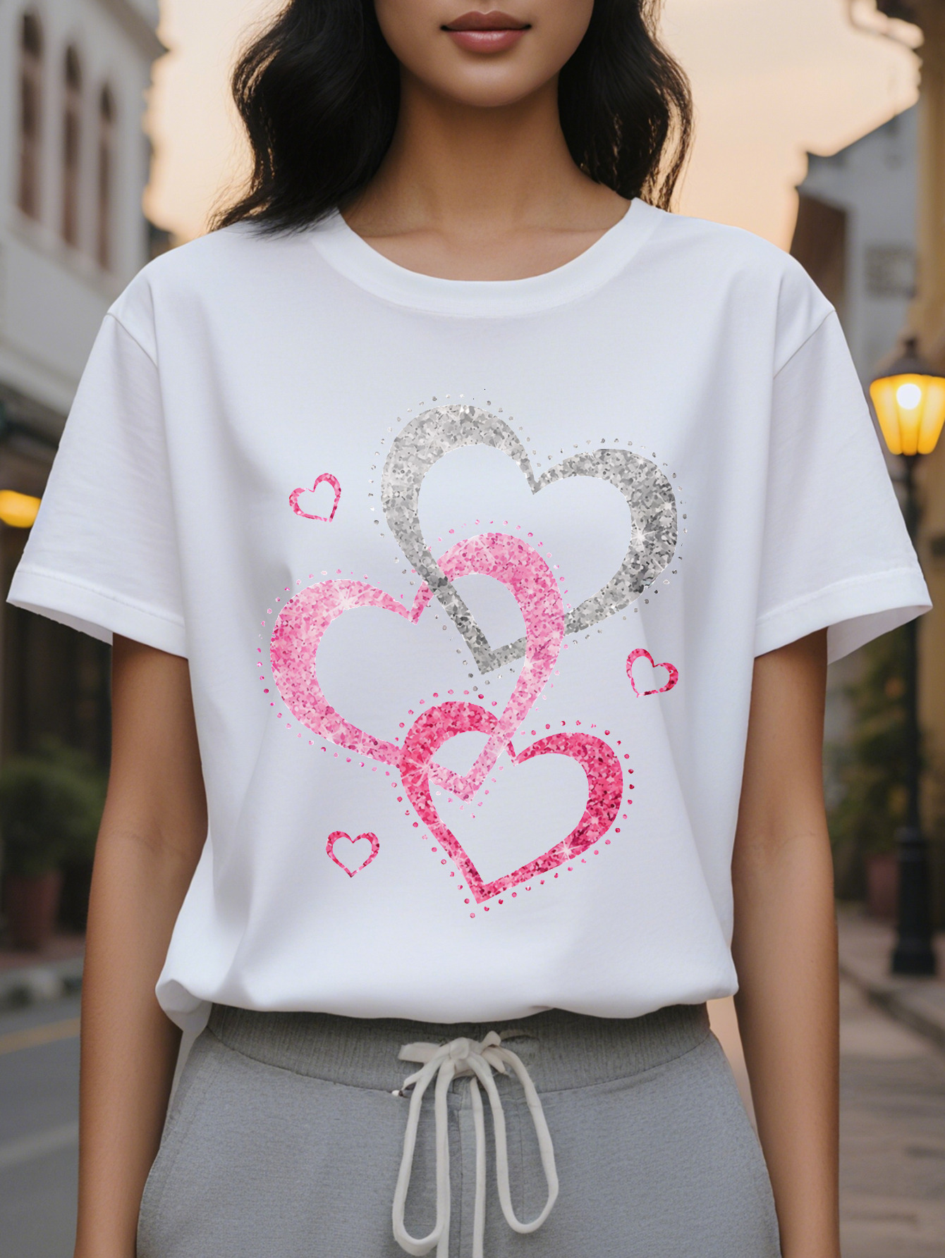 Spring and summer season women's clothing casual short-sleeved T-shirt with heart-shaped design perfect