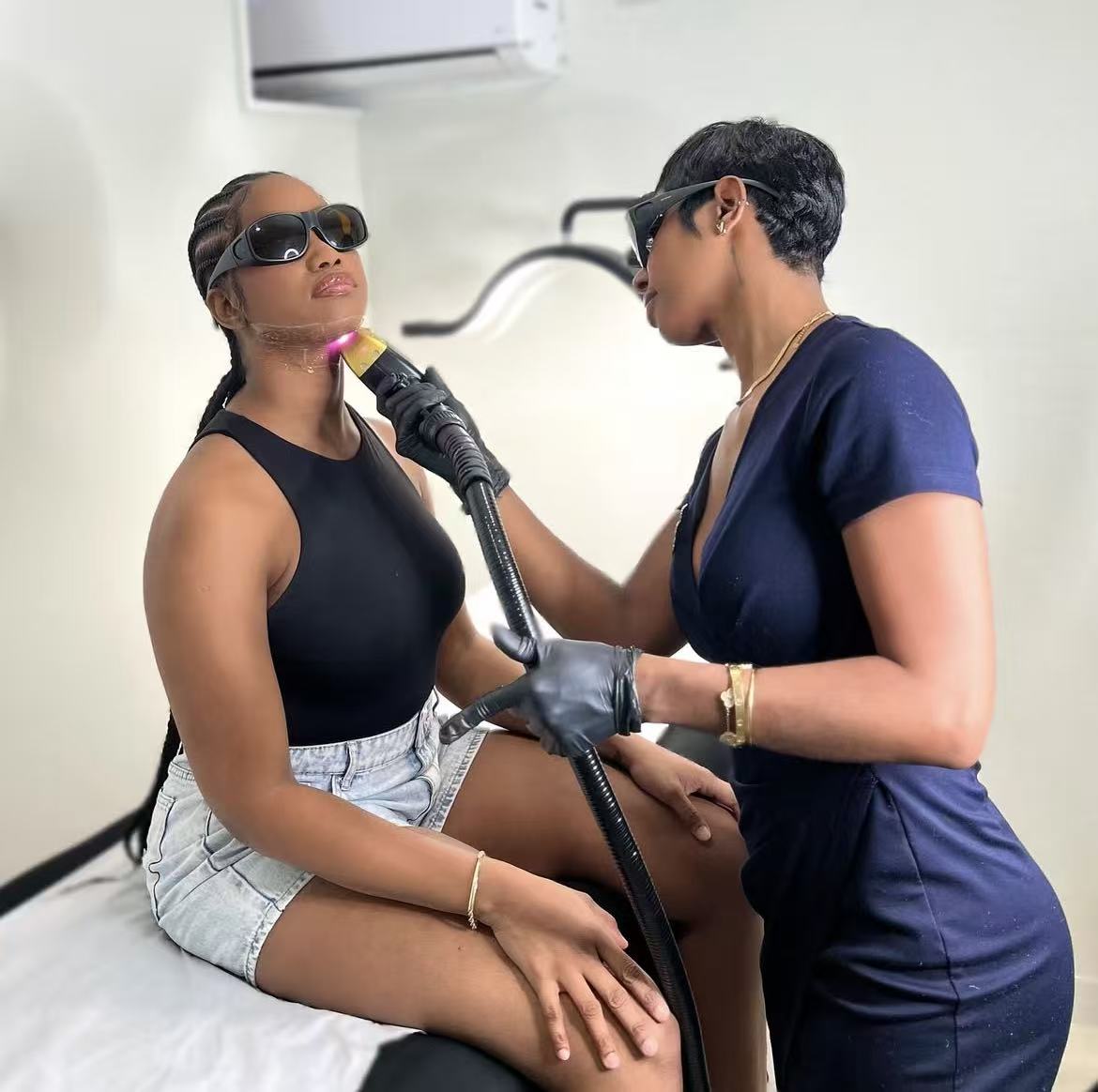 Upgraded Diode Laser Hair Removal Picosecond 2 in 1 Machine New Upgrade Remove Tattoo Pigment Permanent Hair Removal Ultra High Energy CE