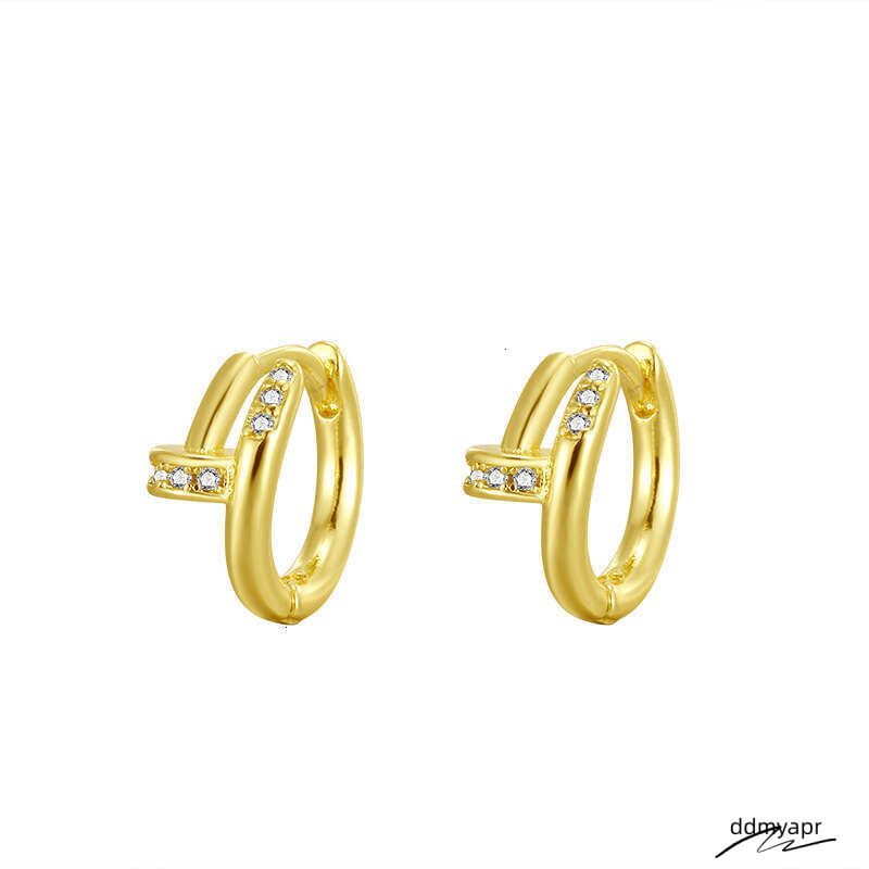 Xinshi Light High-End Sense Personality Stud Earrings Exquisite Ddmyday Commuting Versatile Small Accessories Wholesale Ddmyday