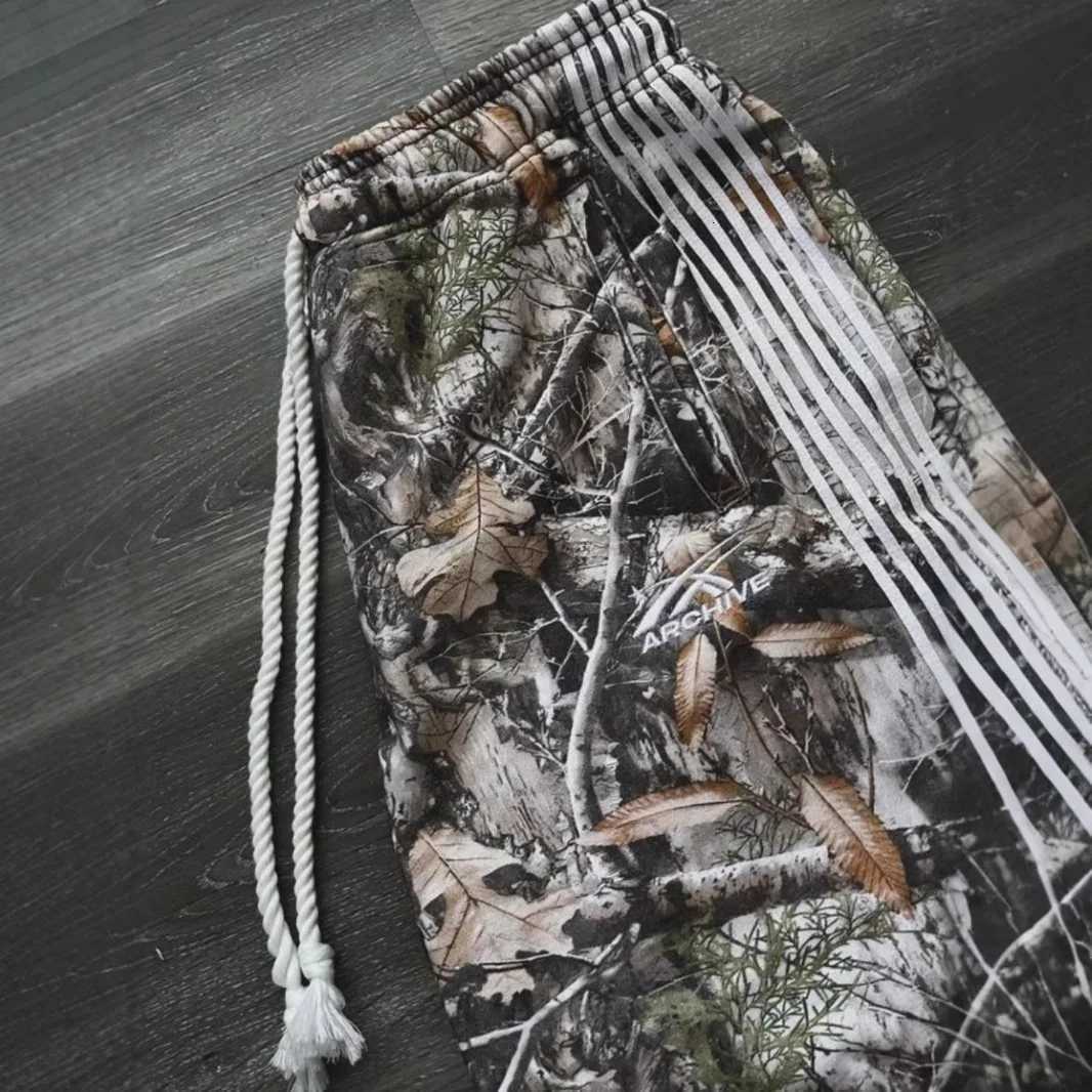 Leaves Print Long Pants Streetwear Hip Hop Unisex Casual Camo Baggy Trousers Sweatpants Men Trousers Y2K Men Women ClothingXJ250904