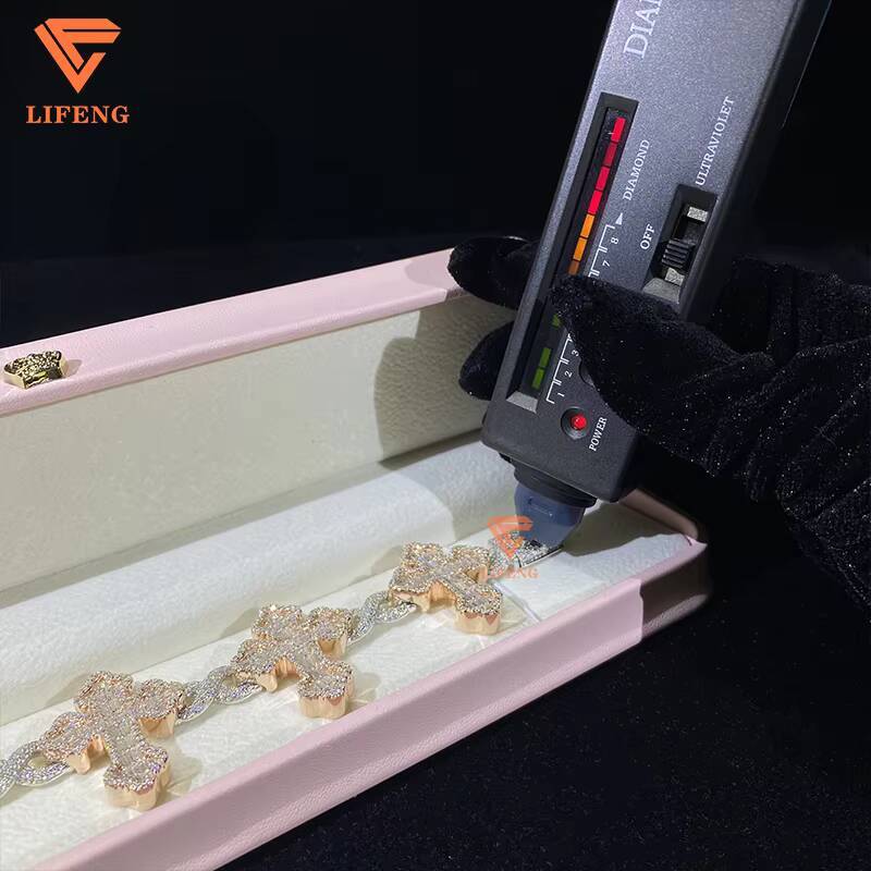 Fine Jewelry Bracelets Custom Two Tone Iced Out Baguette Moissanite Cross Bracelet 925 Silver Hip Hop Charms Bracelet for Women