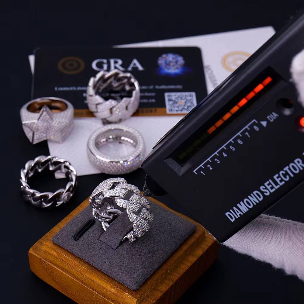 Ready Stock Wholesale Mens Jewelry 925 Sterling Silver Fully Iced Out VVS Moissanite Diamond Hip Hop Rings for Men