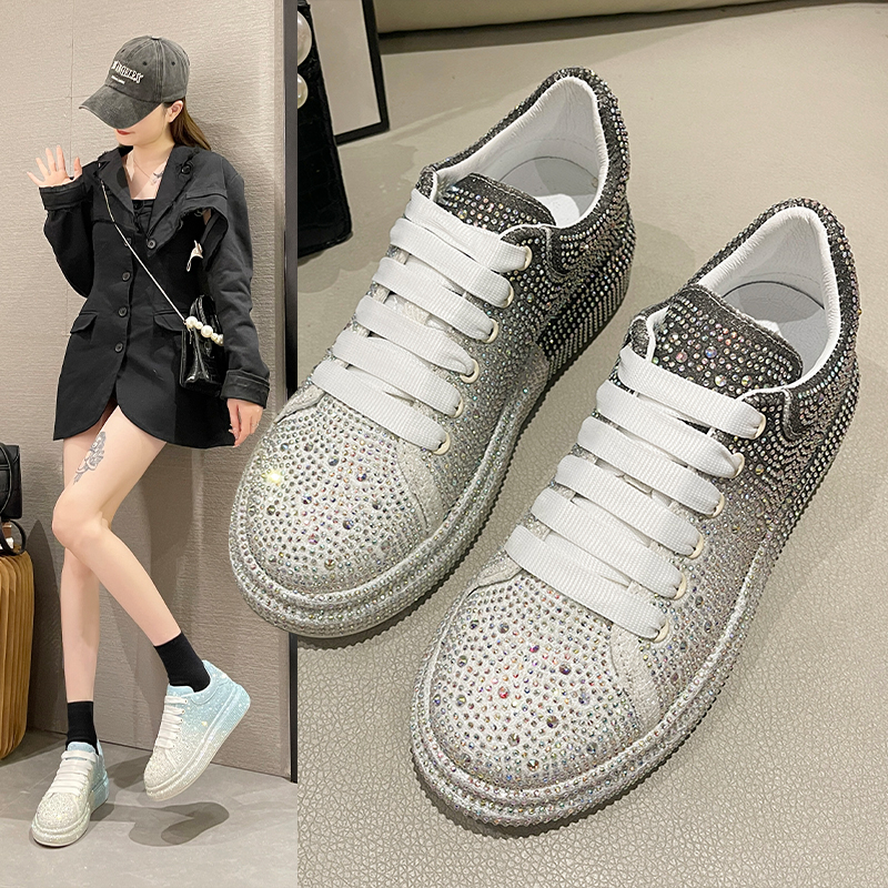 Luxury Women's Flat Casual Sports Shoes with Water Diamond Thick Bottom Mixed Color Women's Shoes Shining Designer Trendy Shoes New Fashion 