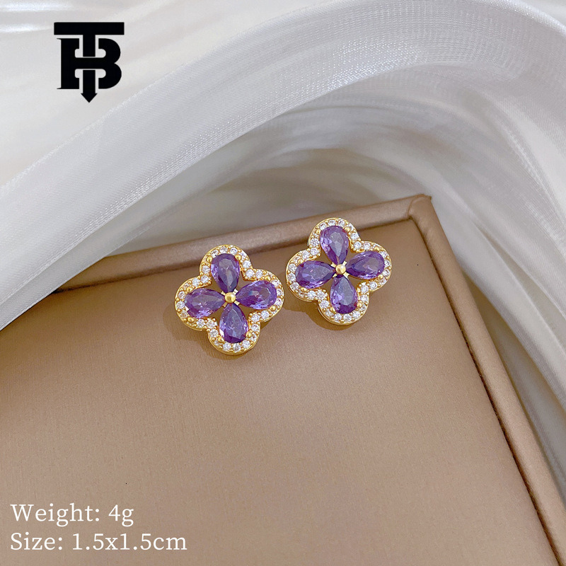 A Novel And Distinct Design Style Featuring Micro-set Emeralds And Amethyst Four-leaf Clover Pendants Titanium Steel Collar Chain Jewelry Designer Nec