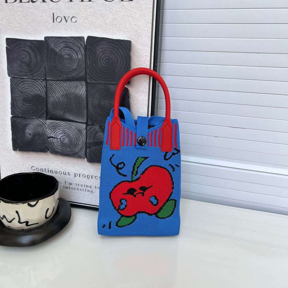 Korean Style Niche Design Cute Sweet Heart Mini Phone Knitted Shoulder Crossbody Bag Portable Handbag for Women