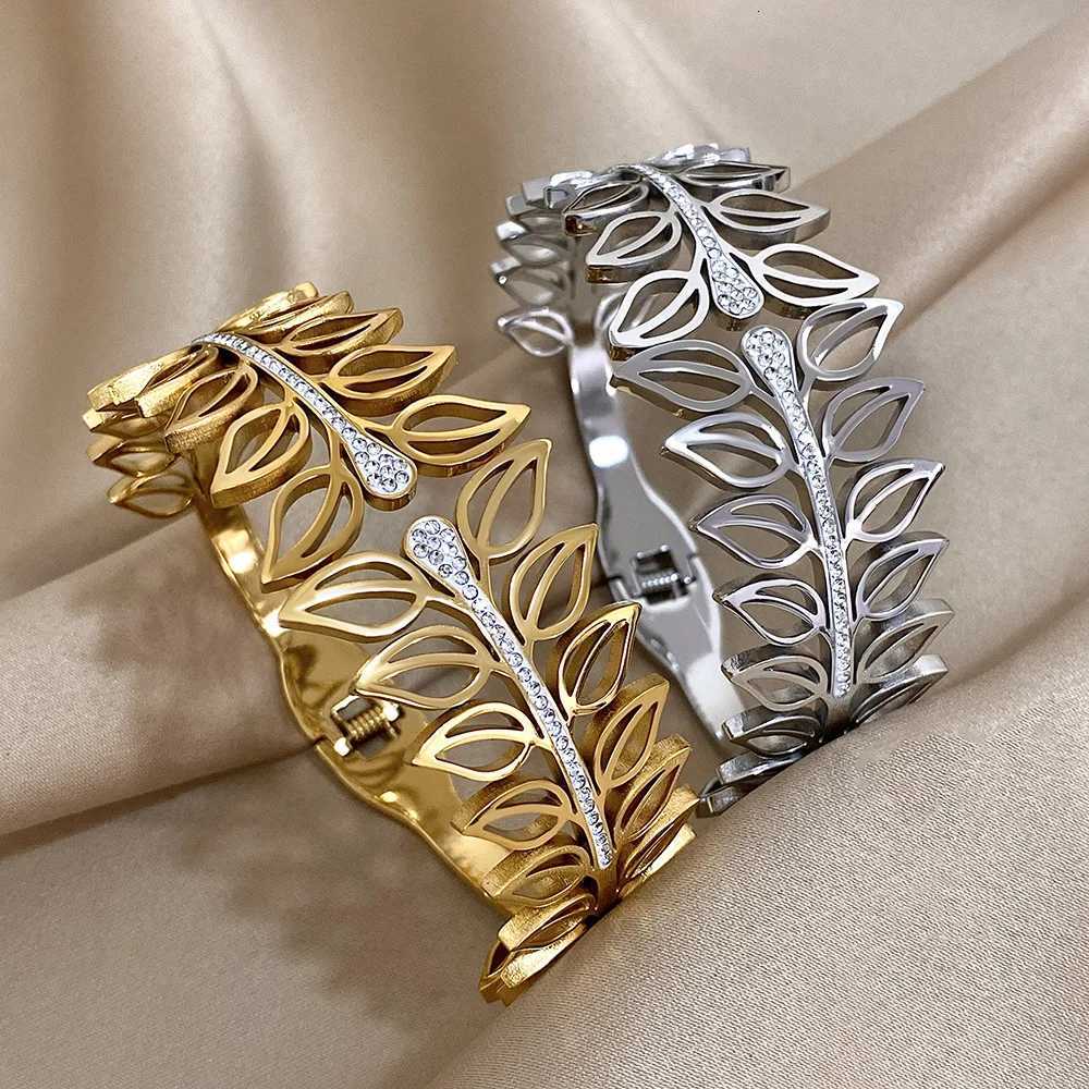 Exaggerated Rhinestone Leaves Stainless Steel Bangle Bracelet for Women Elegant Gold Silver Color Cuff Bracelets Jewelry Gifts Y250904