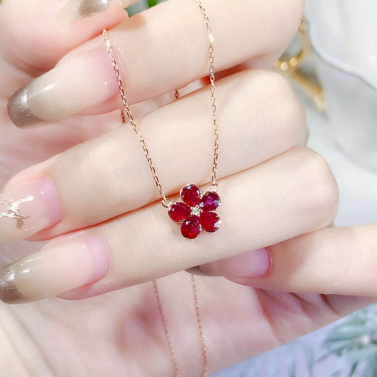 2025 Hot-Selling S925 Silver-Plated Necklace - Simulated Ruby & Clover Pendant, O-Chain, 41-50cm, Fresh Sweet Style for Women