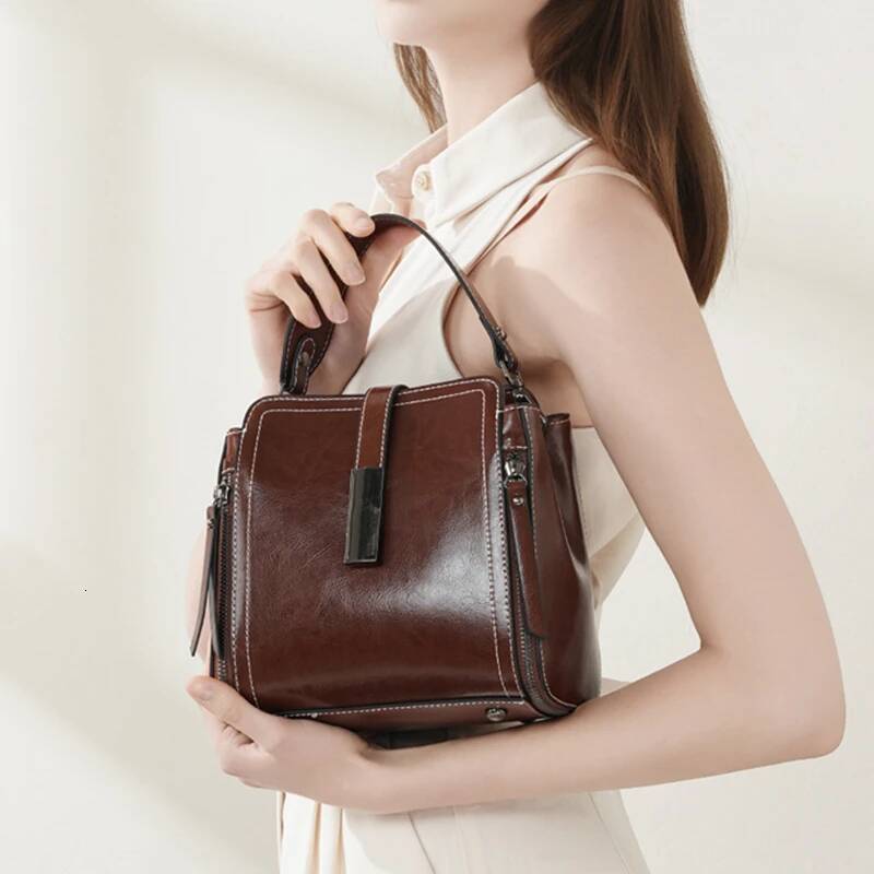 Toptrends Vintage Cow Genuine Leather Small Shoulder Crossbody Bags For Women 2025 Designer Bucket Ladies Handbags