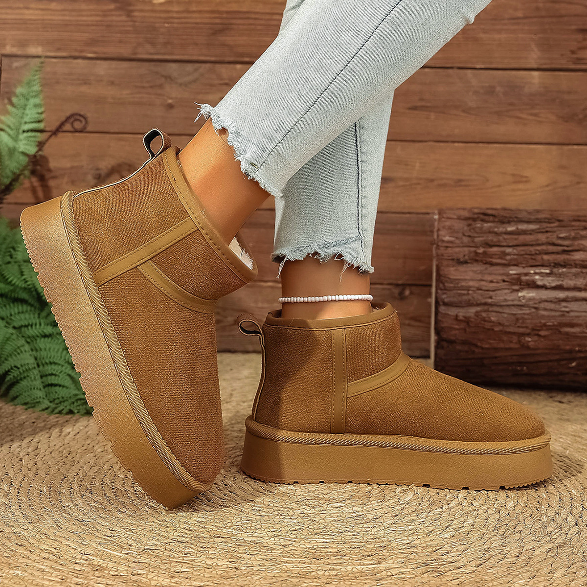 Free shipping designer Boots Snow boots women in winter thick warm short boots with added fleece cotton shoes