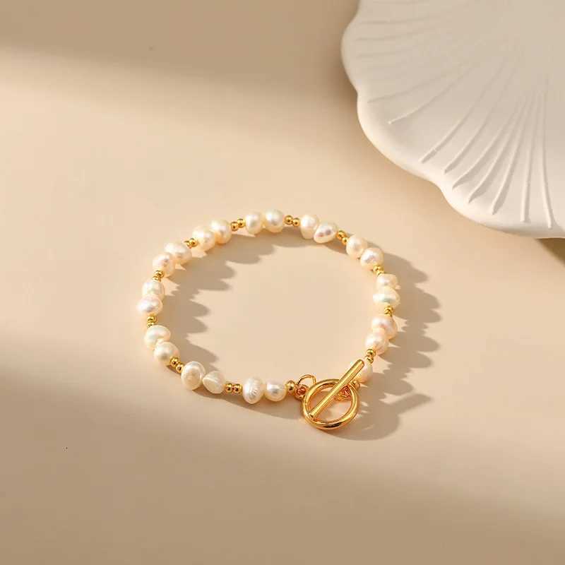 Summer New Fashion Natural Pearl Bracelet for Women Stainless Steel OT Buckle Bangles Korean Design Jewelry Accessories Y250904