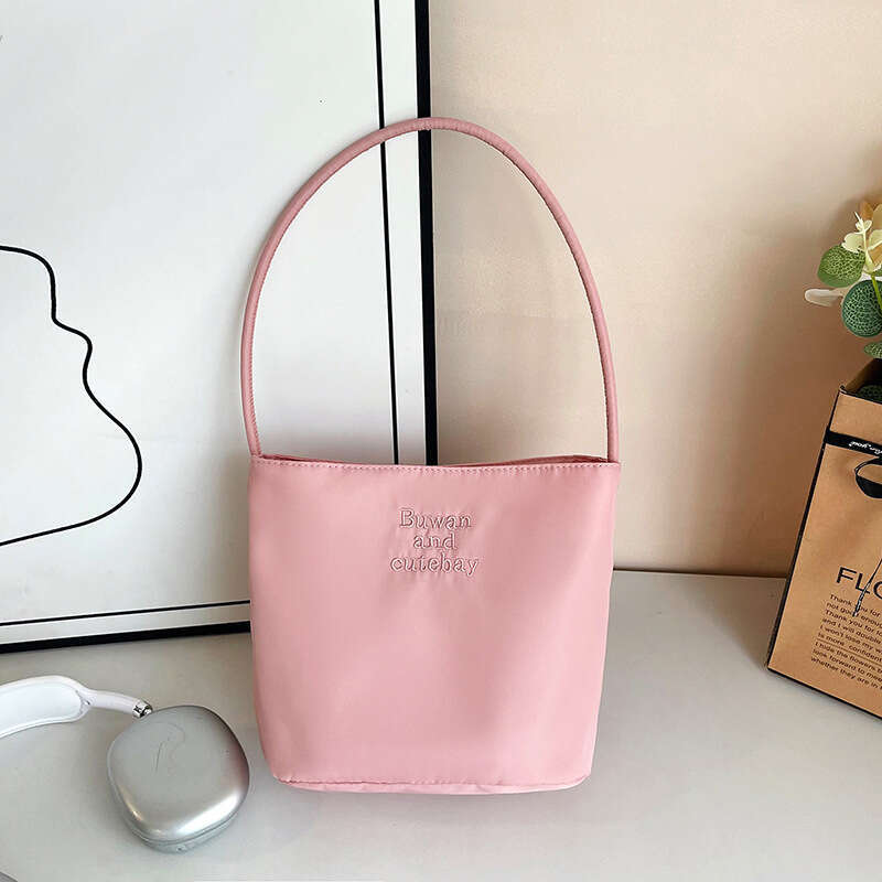 2025 Summer New Simple Nylon Underarm Korean Niche Design Letter Embroidery Handheld Commuter Bucket Bag