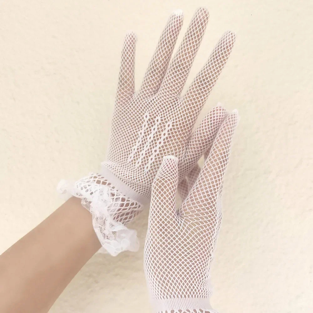 Black White Summer Uvproof Driving Gloves Female Thin Fishnet Mesh Gloves Fashion Ruffle Full Finger Lace Mittens250904