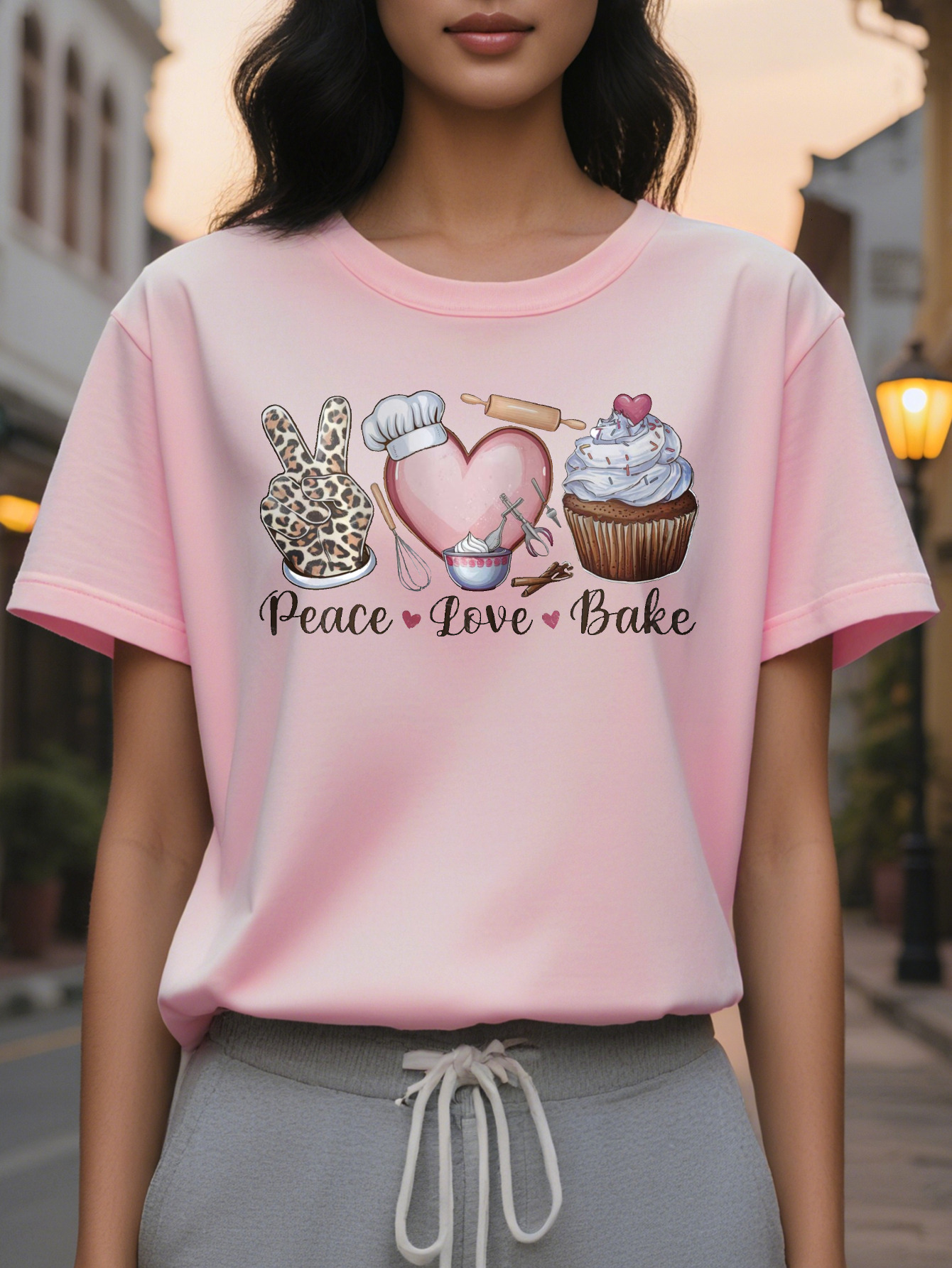 Women's elegant cotton T-shirt printed with the words peace love baking round neck short sleeve casual top summer