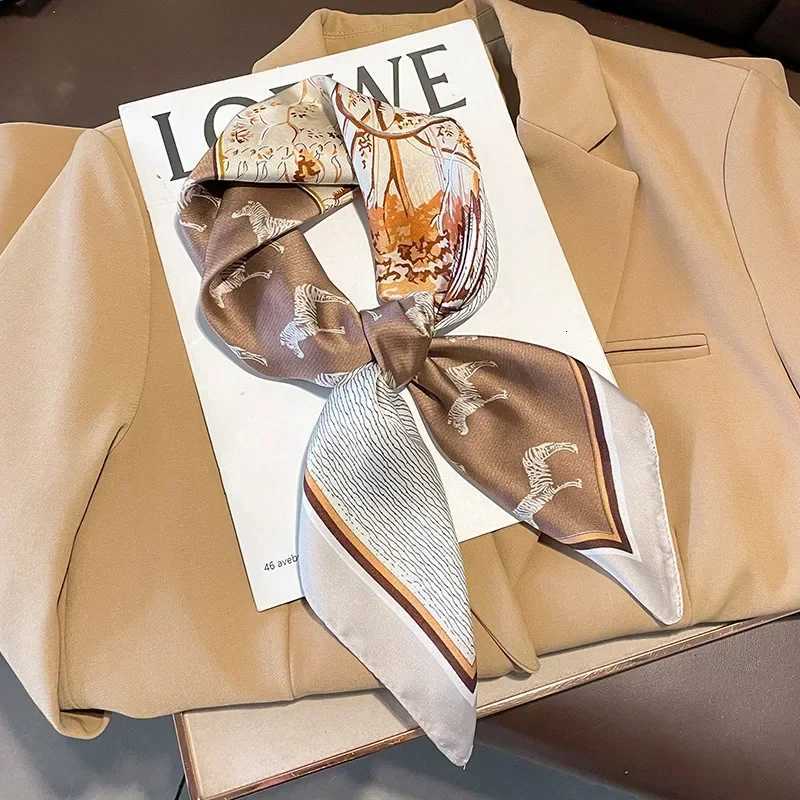 Designer Fashion Scarves for Wen Shawl Horse Print Silk Satin Hijab Scarf Fa 7070cm Luxury Brand Square Shawls Scarfs For Ladies G250904