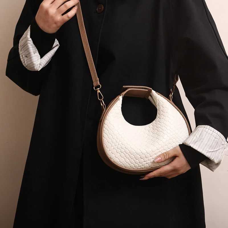 PU Leather Shoulder Bag Fashion Solid Color Lattice Crossbody Bag Small Bag Ladies Trend Designer Handbags Z250903