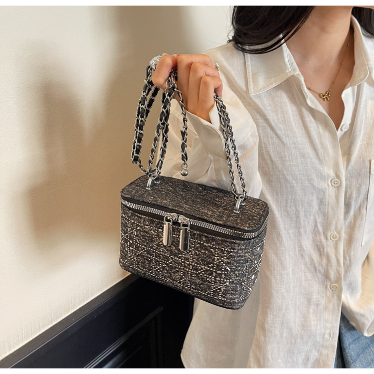 2025 autumn new denim niche design handbag light luxury elegant versatile fashion crossbody bag designer shoulder bag