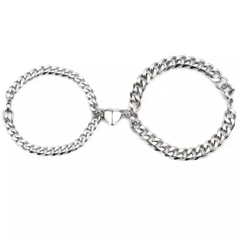 Bracelets For Women Men Fashion Couple Cuff Jewelry Vintage Silver Color Chains Heart Magnet Bracelets Korea 2022 Tren PulseraXJ250904