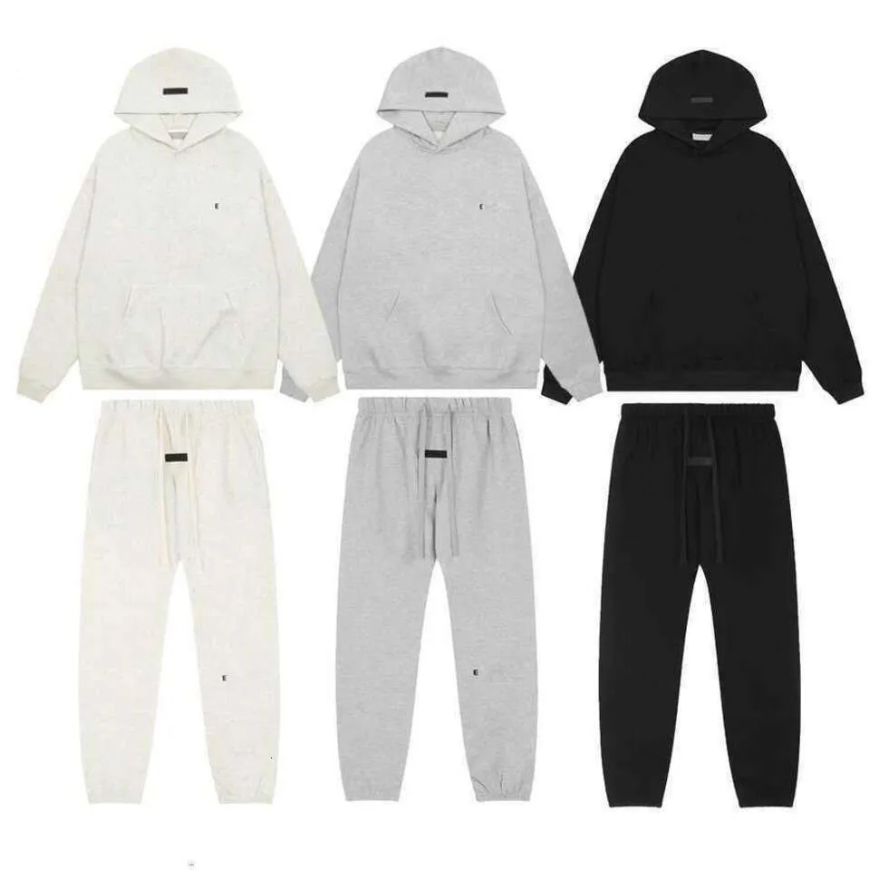 Essential Hoodie Mens Designer Sweatshirt Tracksuit Woman Hoody Pants Set Jogger Hip Hop Clothes Oversized Sweatpants Pullover Shirts Winter Fashion 25
