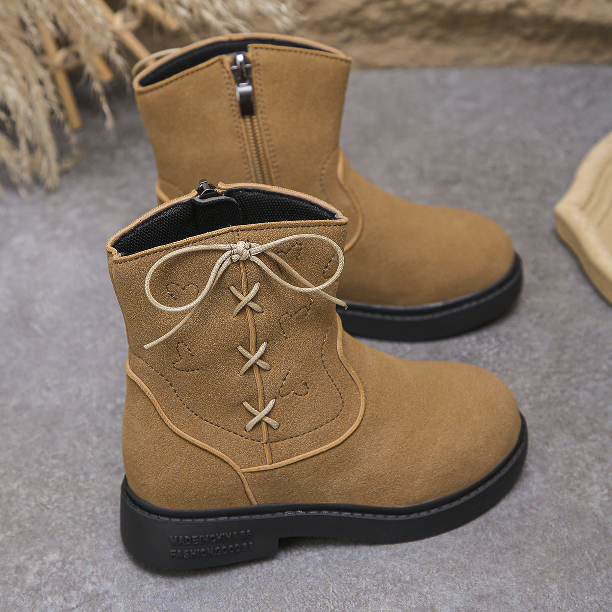 Western cowboy boots - perfect for both autumn and winter, suitable for various casual occasions Martin boots.