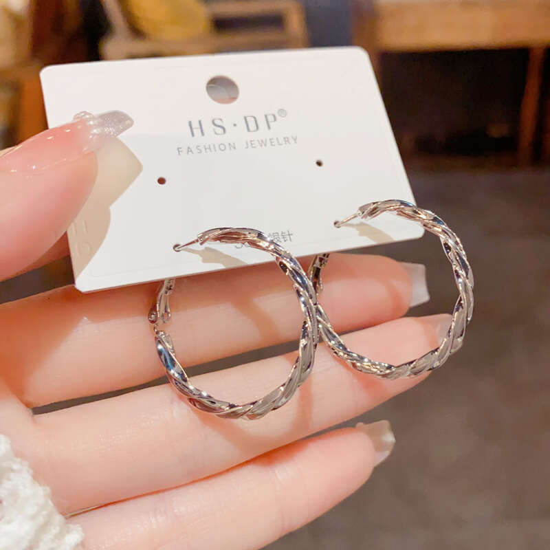 DH collections European - American Style Exaggerated Large Geometric Ear Hoops for Women.