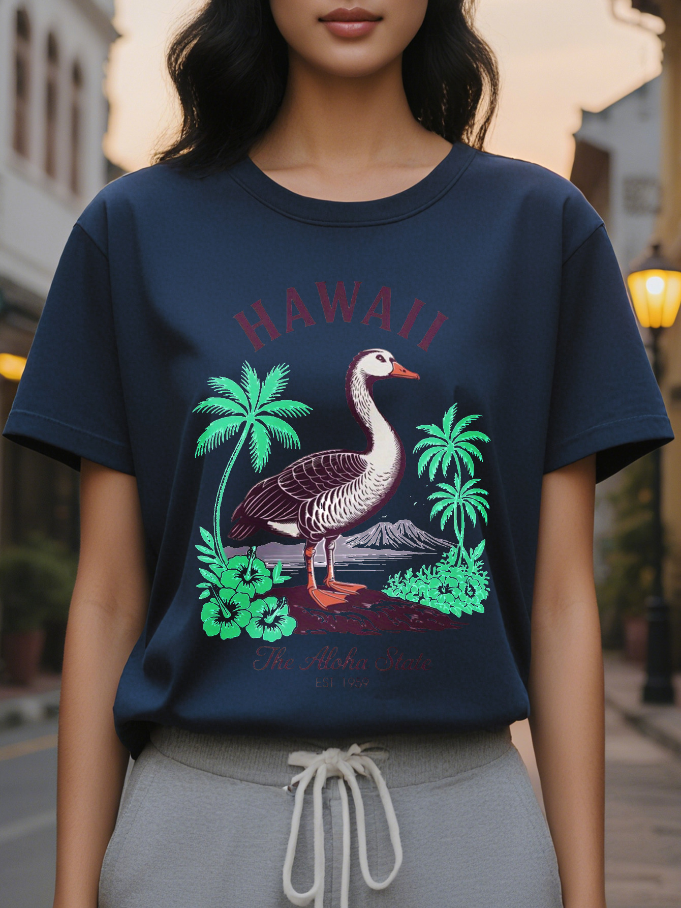 Women's Tropical T-Shirt White Short Sleeve Top with Hawaii Aloha State Design Lightweight Summer Vacation Shirt