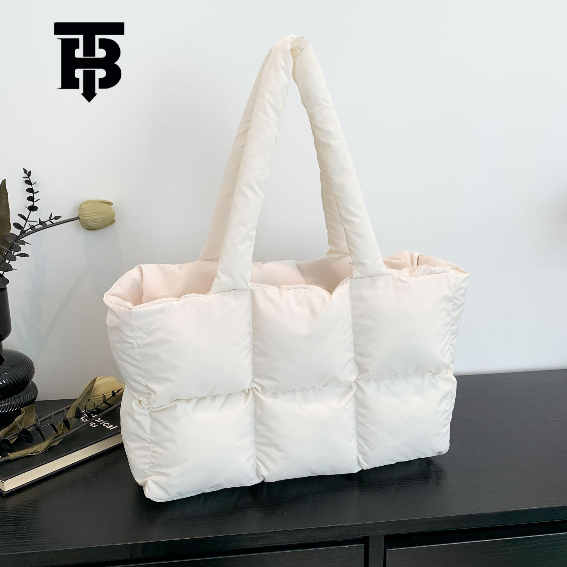 TB BHULAMTE Large Capacity Casual Shoulder Underarm Bag Down Jacket Bag Fashion Versatile Cloud Tote Bag Puff Designer s bag Bag Wholesale