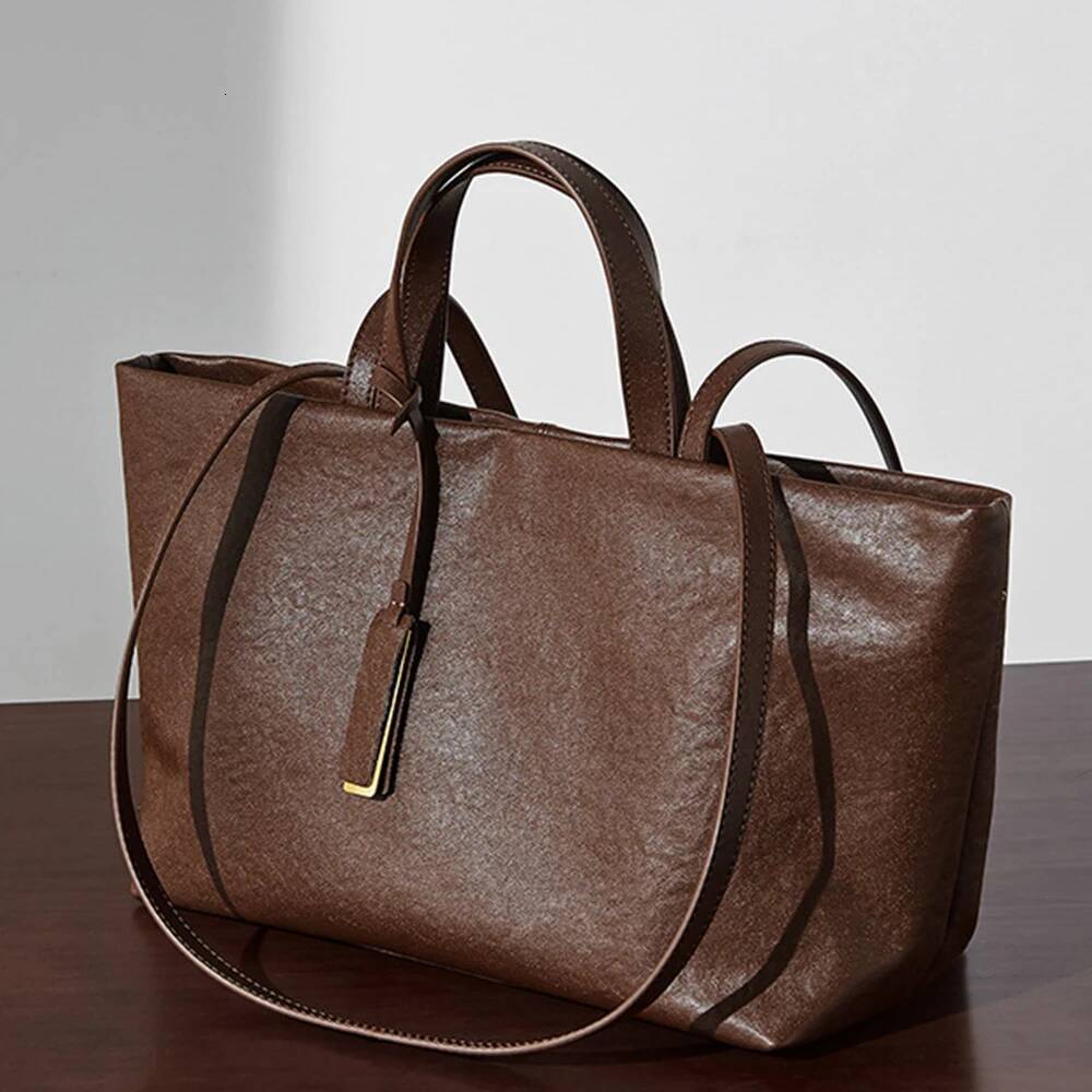 woman Shoulder bag soft leather large capacity square fashion handbag korean Fashionable Handbag Shopping underarm tote