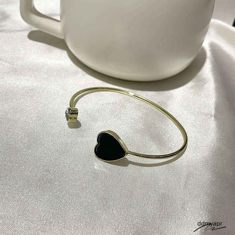 Collections Adjustable Ddmyday Heart Bracelet - Trendy Korean-Style Cuff Bangle With Crystal Accents For Women (Red/Black, 8.4G Lightweight) Ddmyday