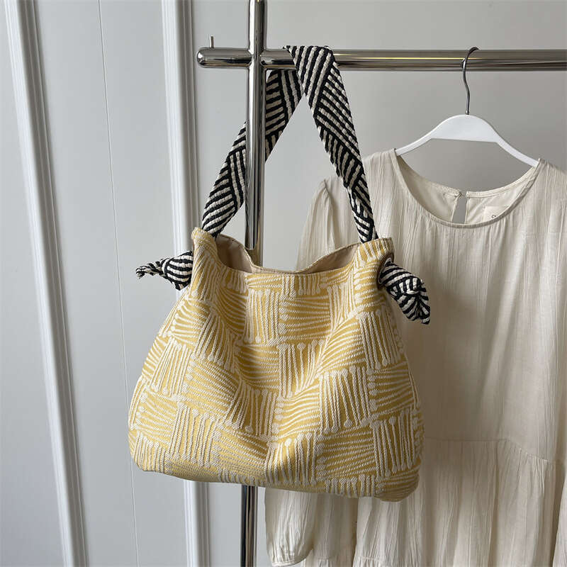 Korean Style Fashion Striped Knit 2025 New Color-Block Simple High-End Underarm Versatile Shoulder Bag