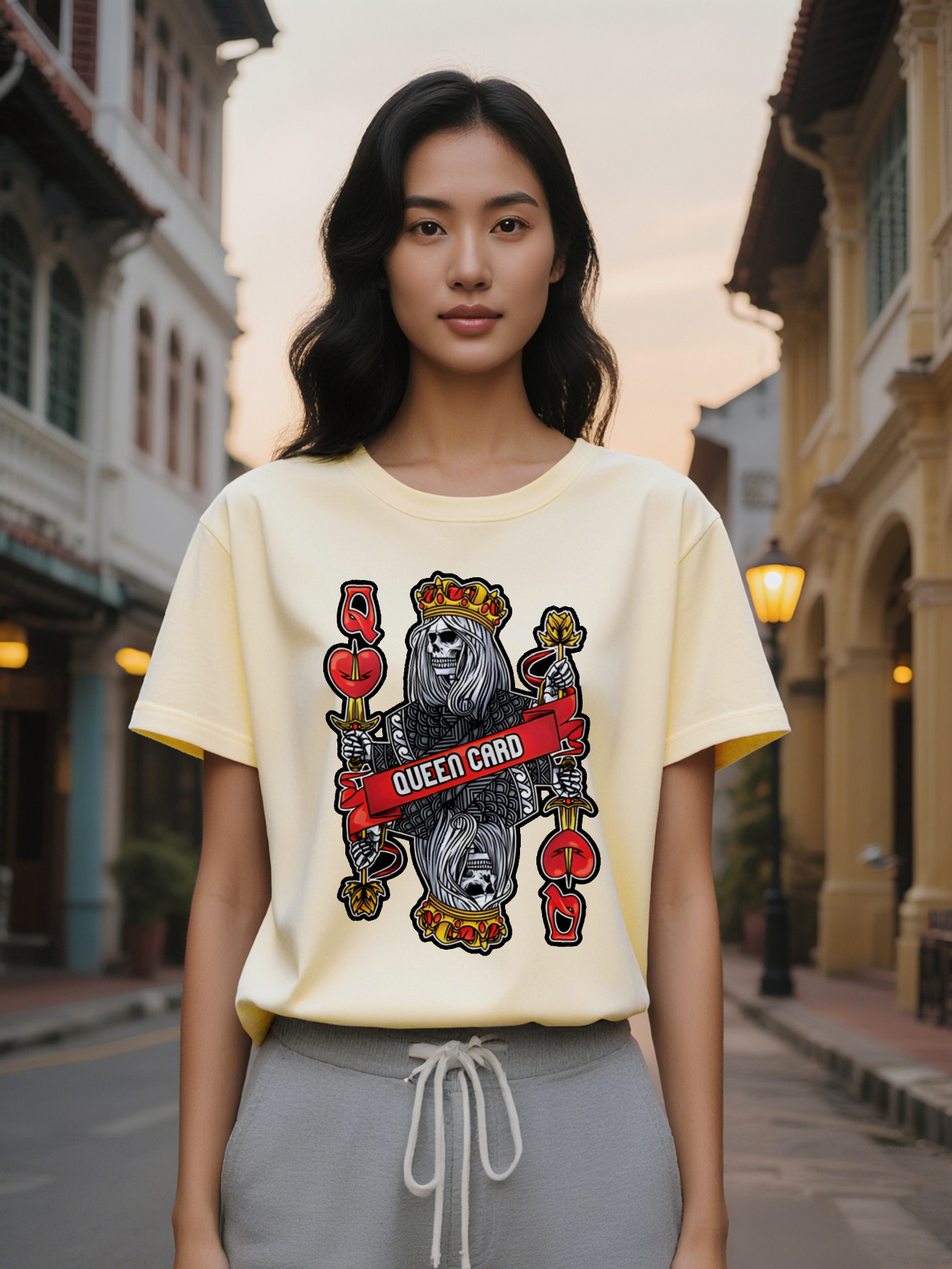 Large XL Women's Casual Skull Graphic T-Shirt Black Queen Card Design with Red Hearts Golden Crown Swords Summer Style Plus Size