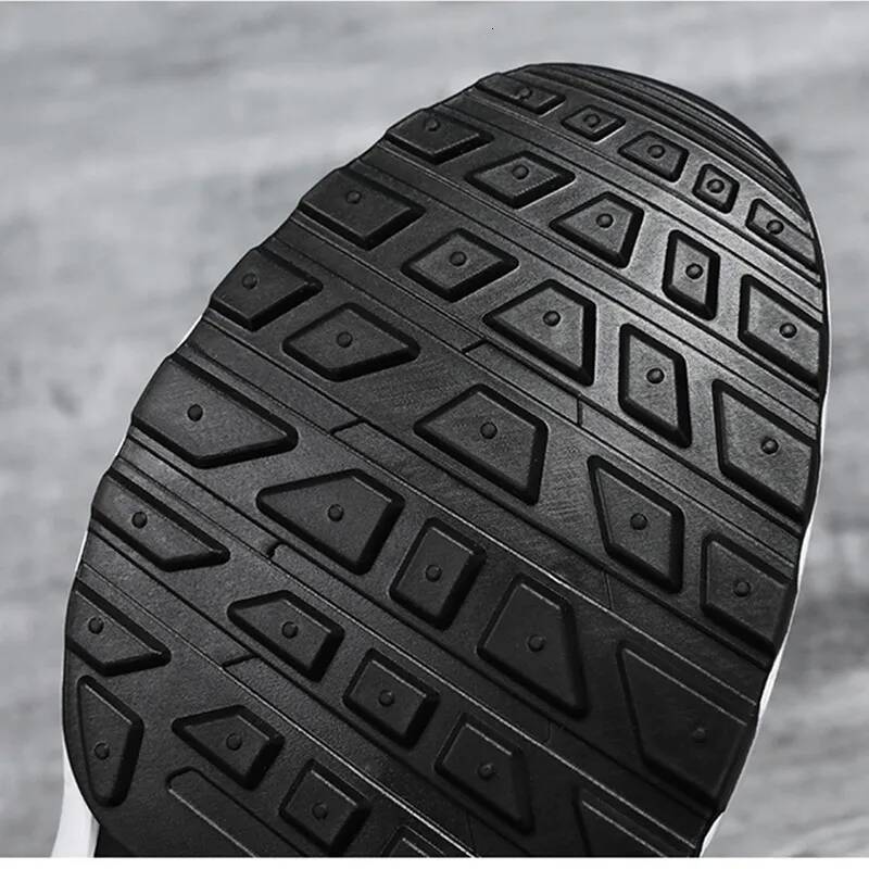 Men Air Cushion Outdoor Sports Running Mesh Breathable Walking Shoes Soft Sole Casual Sneakers Size 39-47 ddmysaturn