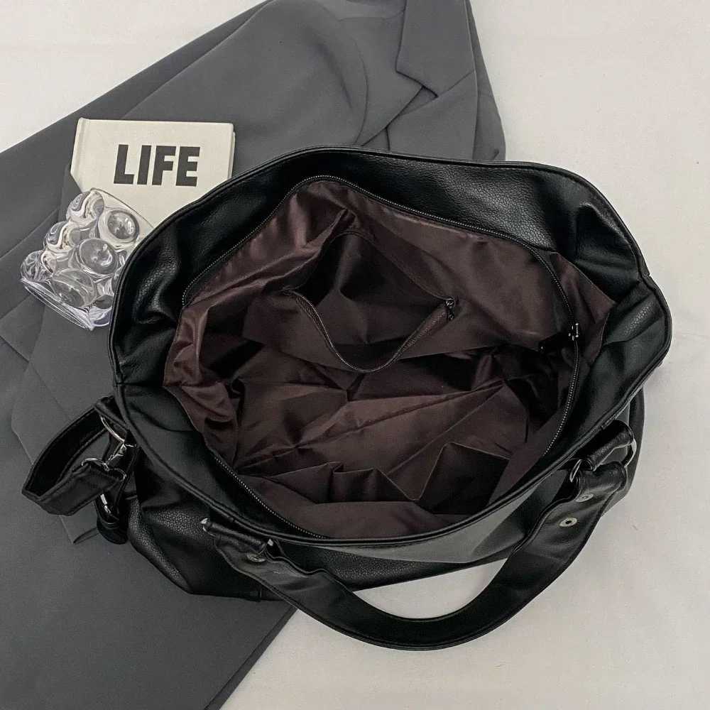 Female Hobo Handbag Large Capacity Shoulder Bags Big Stylsih Tote Bag Ladies Soft Leather Hobos Messenger Bags Women Z250903