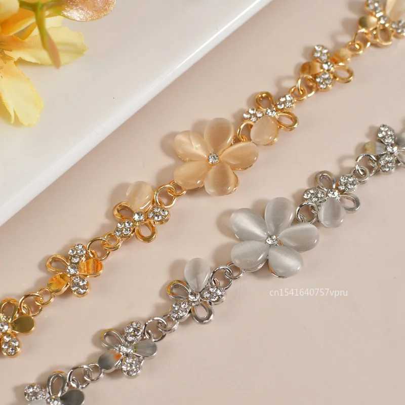 Charming SilveryGold Plated Women Pink Cats Eye Opal Flower Chain Bracelet Gift For Women GirlXJ250904