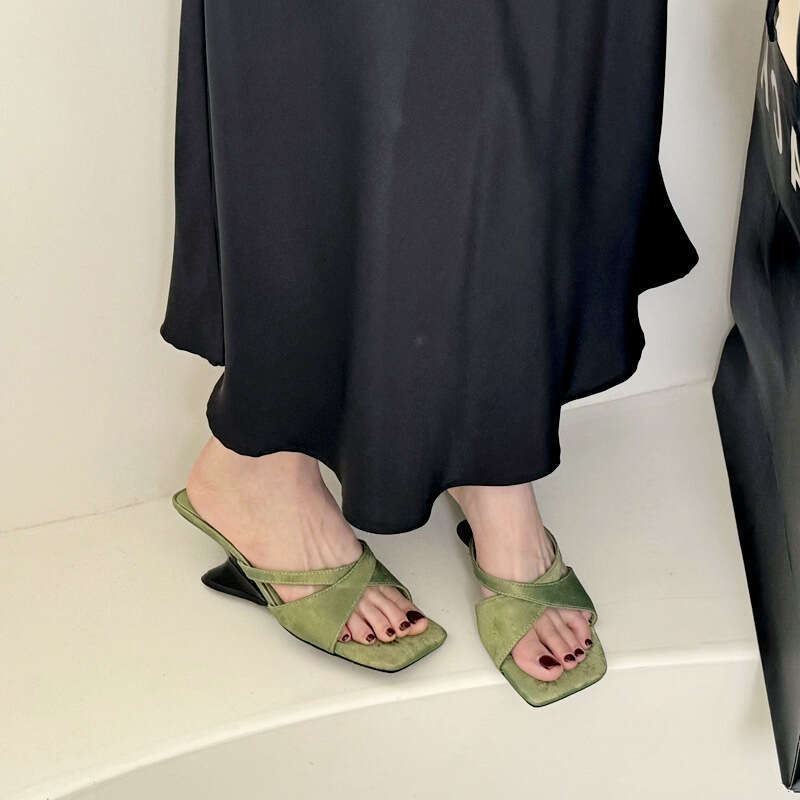 New Chinese Style National Trend Irregular Wedge Open-Toe Sandals for Women Summer Niche Design Squ Toe Designer Shoe High Heel One-Strap Slippers
