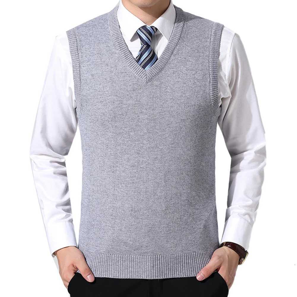 HOT SALES Men Casual Winter Solid Color V Neck Sleeveless Knitted Woolen Plus Size Vest Knitted Woolen Vest Men Suit VestXJ250904