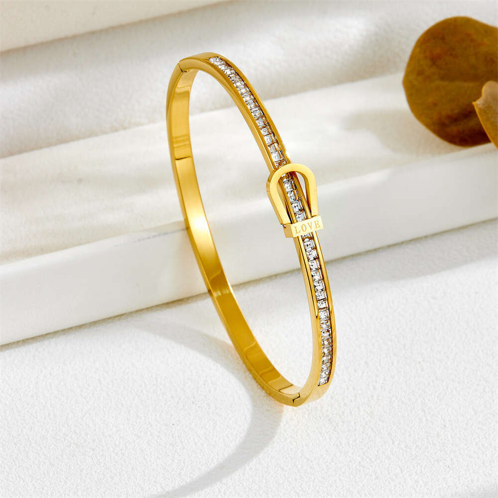 Trendy Elegant INS Style LOVE Single Row Dia Bracelet Couple Fashion