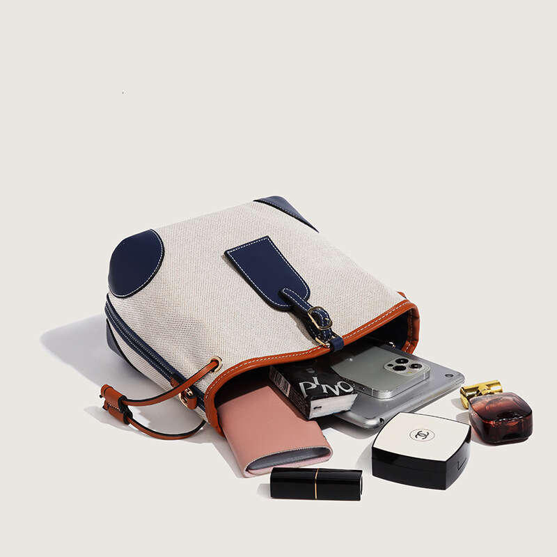 2025 Summer New Patchwork Bucket Bag Women's Cross Border Trend Large Capacity Fashion Chain Single Shoulder Crossbody Bag Blue