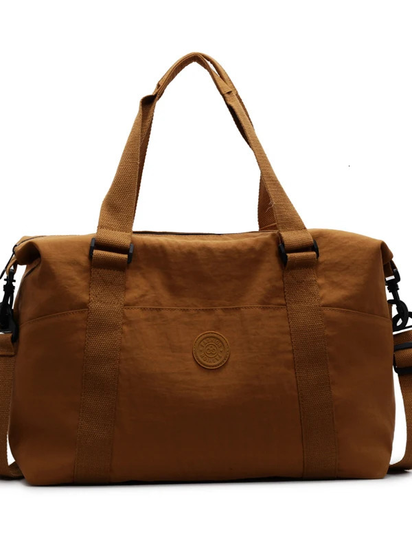 Large Capaci Yoga Fitn Bag Womens ort Trip Travel Bag Casual Handbag Lightweight Nylon Bapa Sle No Foldable 250903