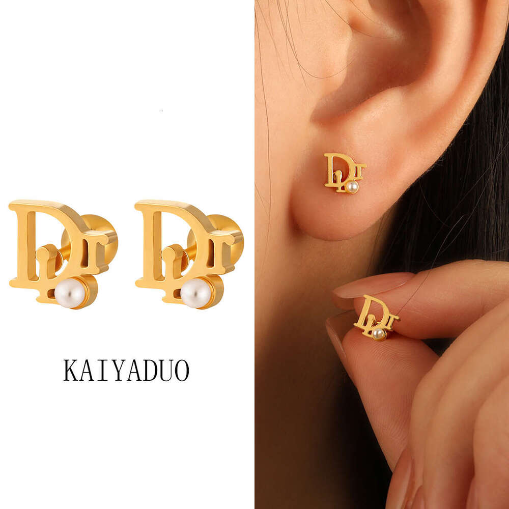 New Fashion D-Shaped Pearl Small Electroplated Gold Titanium Steel Ear Bone Stud Anti-Lost Anti-Hair Hanging Earrings