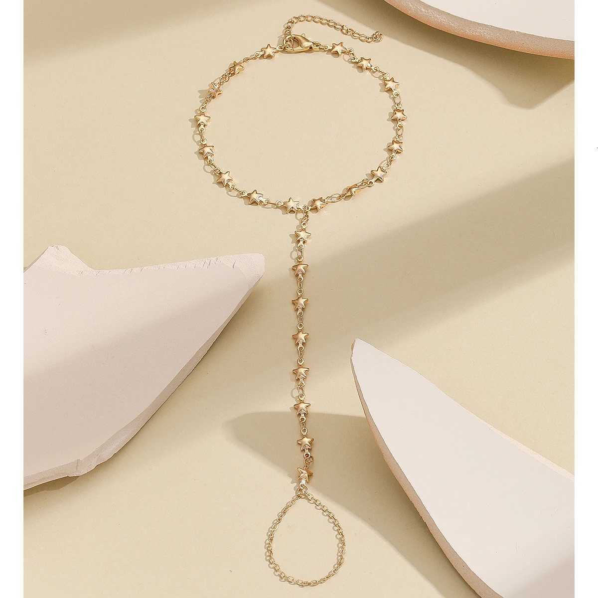 Exquisite Star Wrist Bracelet Bohemia Bracelet for Women Tassel Chain Charms Finger Ring La Tren Aesthetic Jewelry Set GiftXJ250904