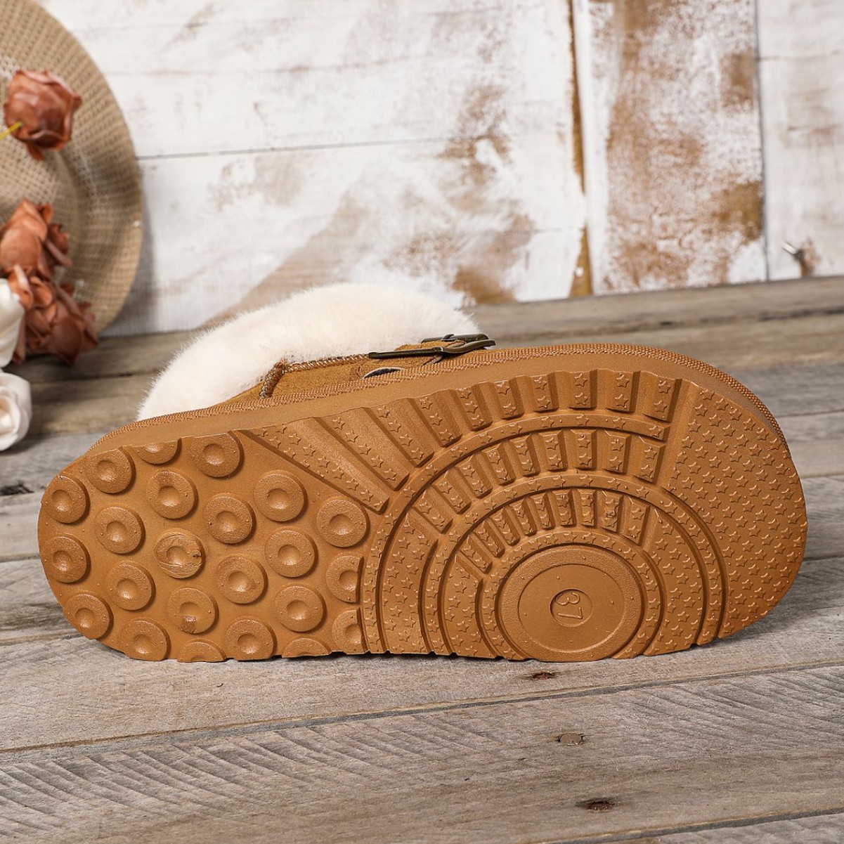 Free shipping designer Boots Cotton shoes women winter new style with plush warm retro slippers snow boots comfortable fit Thick base