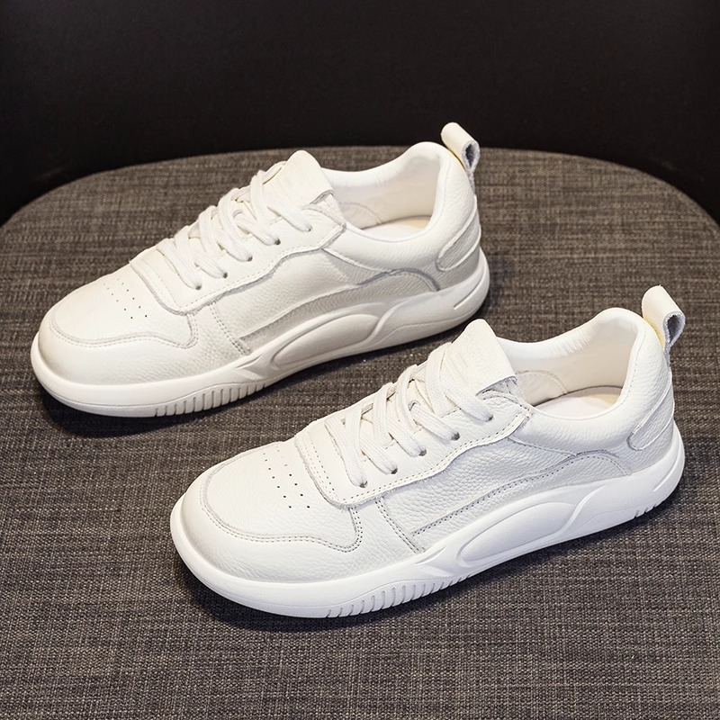 Genuine leather women's sports shoes 2025 designer's new women's single shoe soft sole fashionable breathable casual shoes