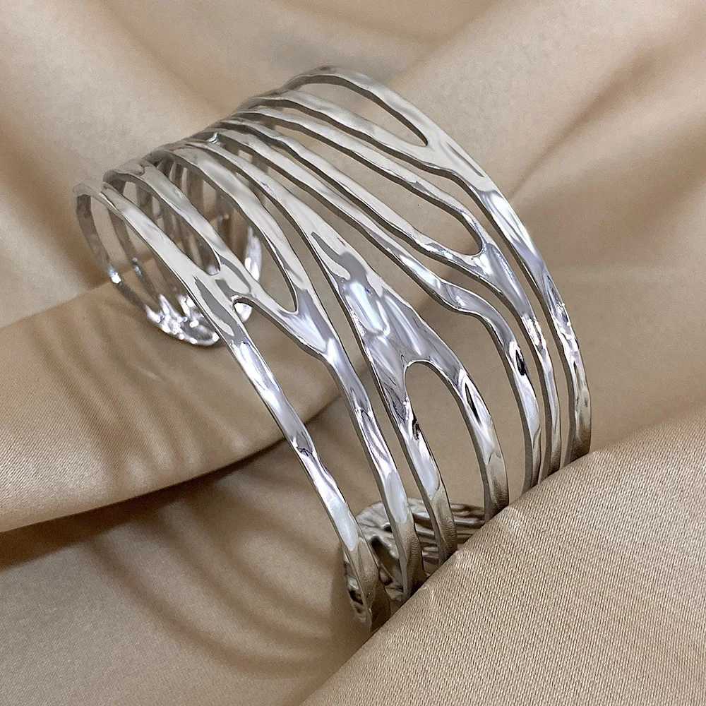Irregular Geometric Hollow Stainl Steel Cuff Bracelet Exaggerated Gold Silver Color Wide Open Bangles Waterproof JewelryXJ250904