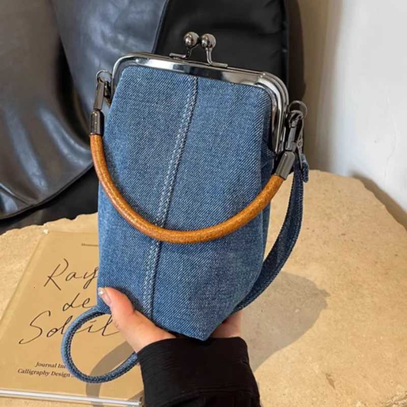 Unique design women Shoulder Bag Denim small handbags Jeans female messenger bags phones sling bags Bolsa blue bao Z250903