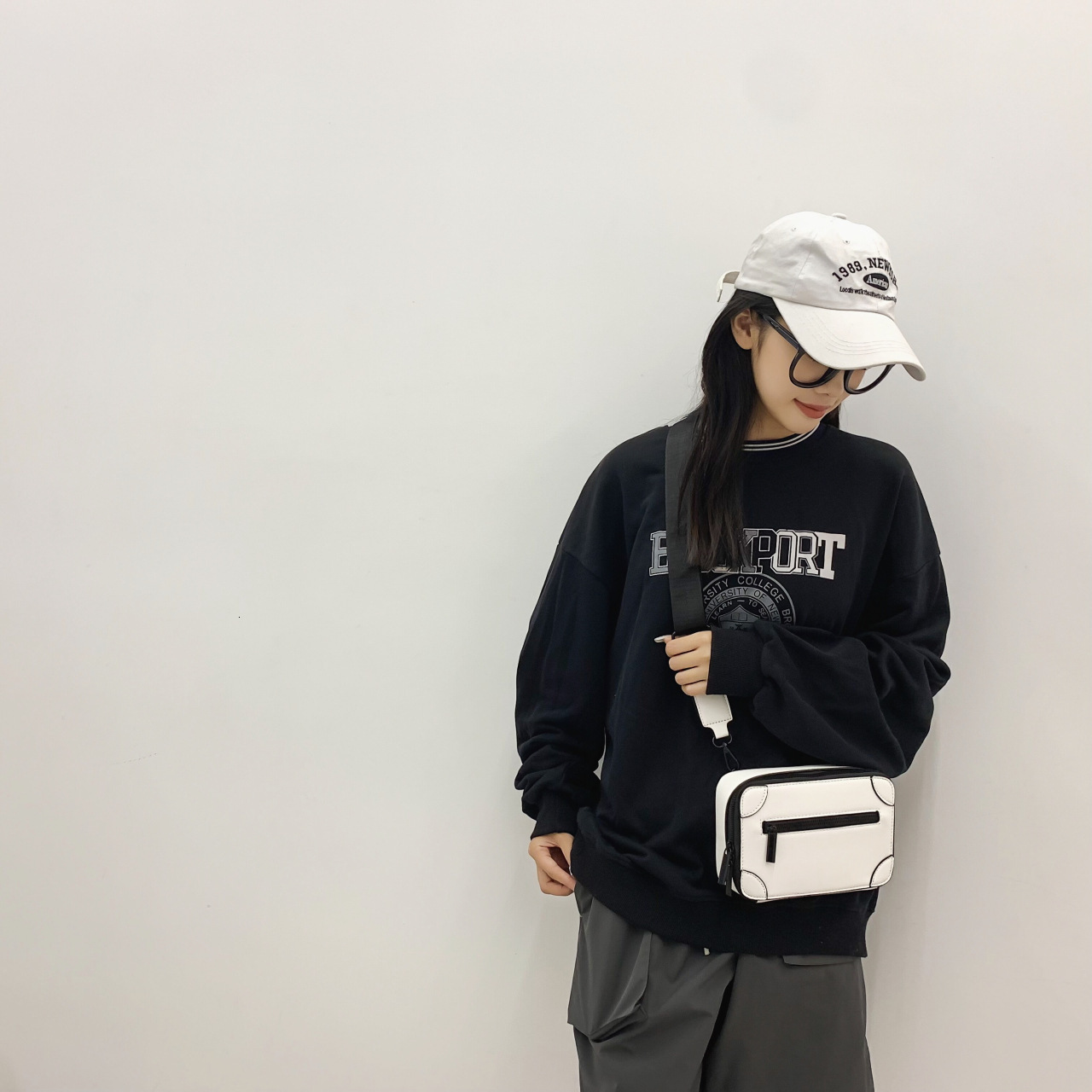 Women s Shoulder Bag New Fashion Small Square Bag Niche Casual Box Bag Autumn New Designer Bag Women s Crossbody Bag Couple Bag