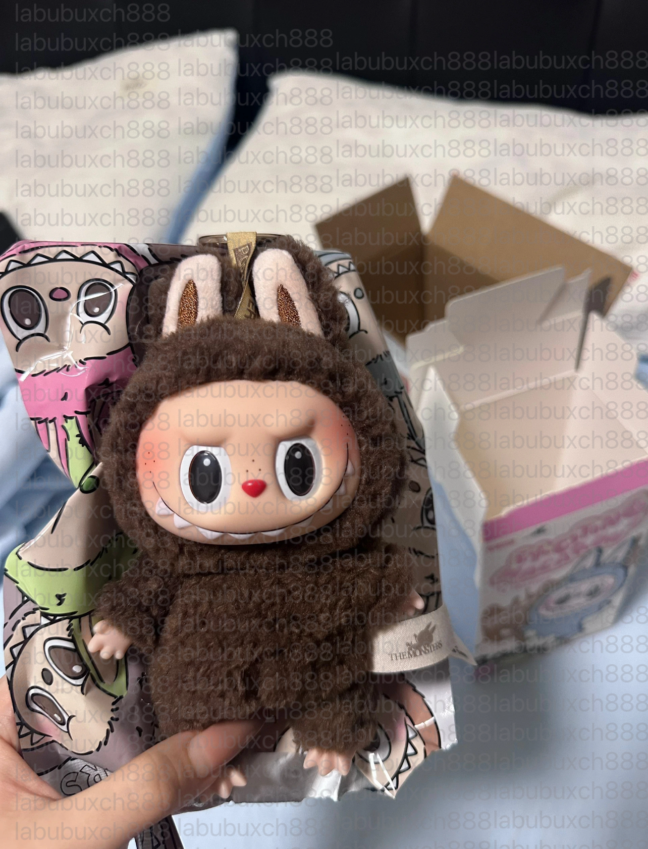 labubu doll V1 V2 V3 Kawaii Labubu Plush Toys Monsters Big Into Energy SeriesBlind Box Kawaii Figure Face doll clothesDoll Keychain Decor Gift blind b