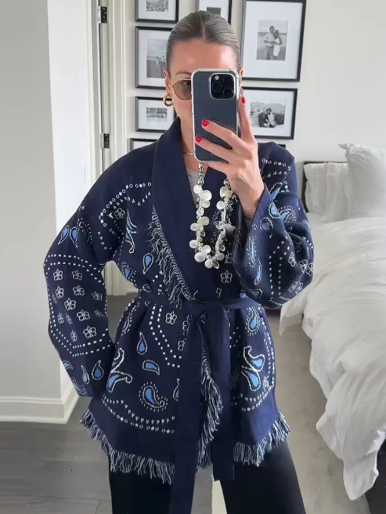 Tassels Patchwork Knitted Printed Cardigans Women Sweater Belts Long Sleeve Vneck Colorful Thicken Fashion Sweaters Autumn 250904