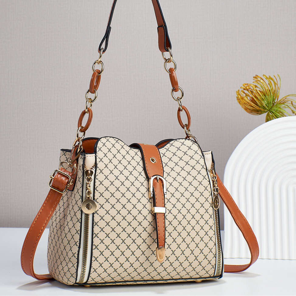 DHessentials Stylish Large Capacity Bucket Bag for Women | Vintage Soft PU Leather Crossbody Shoulder Bag | Minimalist Chic Daily Purse