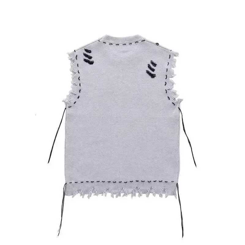 Knitted Sweaters for Men Hippie Sleeveless Man Clothes Vest Torn Icon Waistcoat with Holes Classic Over Fit Knit Aesthetic MemeXJ250904