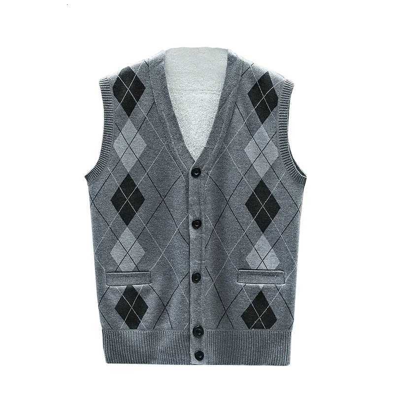 Autumn Winter Sweaters Men Casual Sleeveless Sweater Male V Neck Collar Knitted Vests ManXJ250904